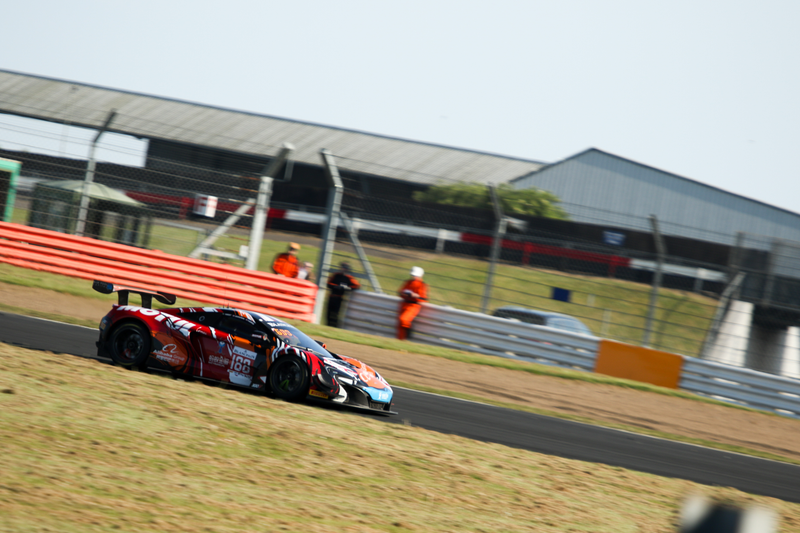 Illustration for article titled Blancpain GT Photos from Silverstone